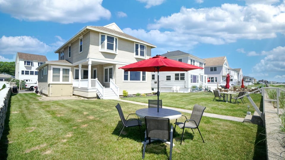 Sandy Beach at Star Board Apartment in Old Orchard Beach
