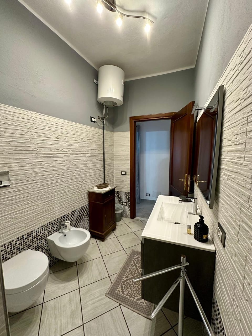 Toilet, Bathroom