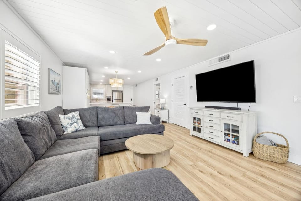 Oceanfront 2BR with Stunning Views - Amelia by the Sea Apartment in Fernandina Beach