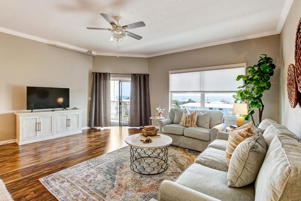 Sunrise View at Ocean Park - Pool, Hot Tub, Walk to Fernandina Beach Apartment in Fernandina Beach