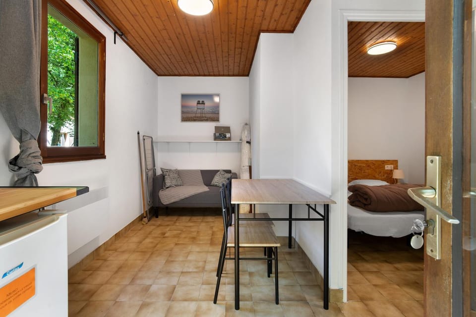 Property building, Living room, Bedroom