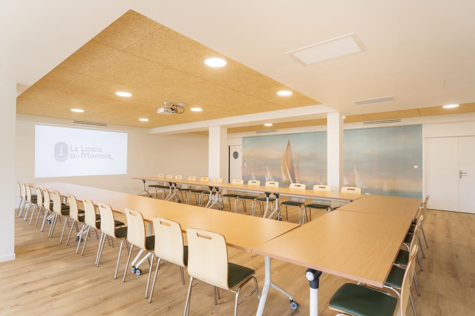 Business facilities, Seating area, Meeting/conference room