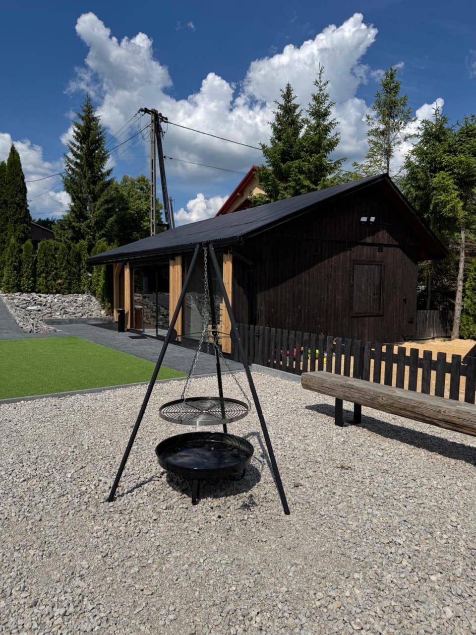 Willa Black Wood House in Slovakia