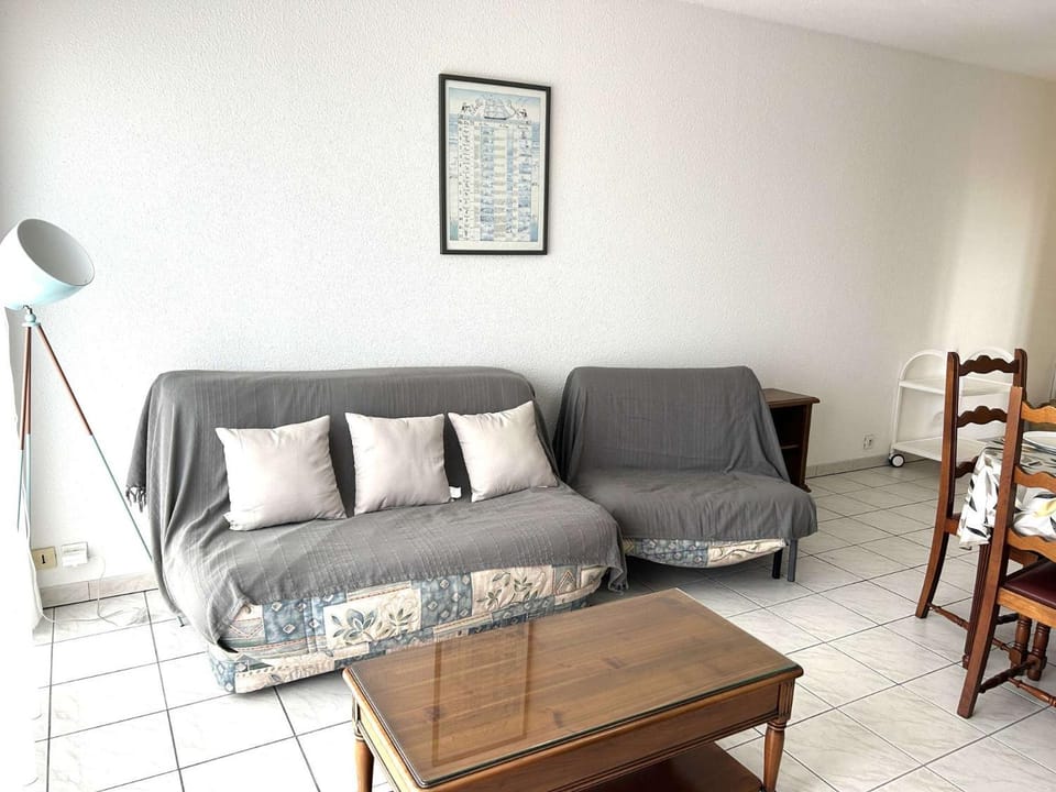 SG190-008 - Appart 3 pièces 6 couchages SAINT GILLES CROIX DE VIE Apartment in Saint-Gilles-Croix-de-Vie