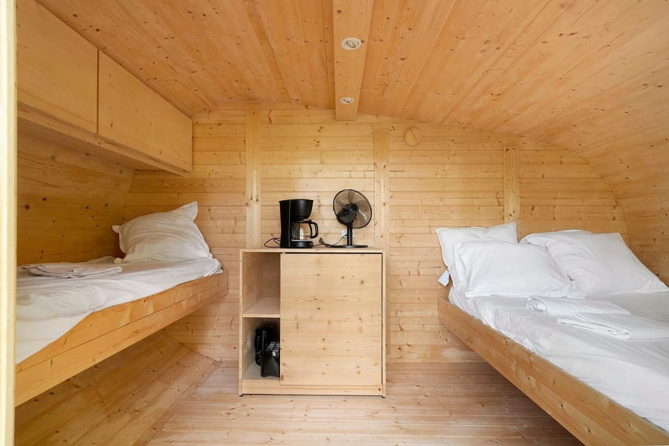 Property building, Living room, Bedroom