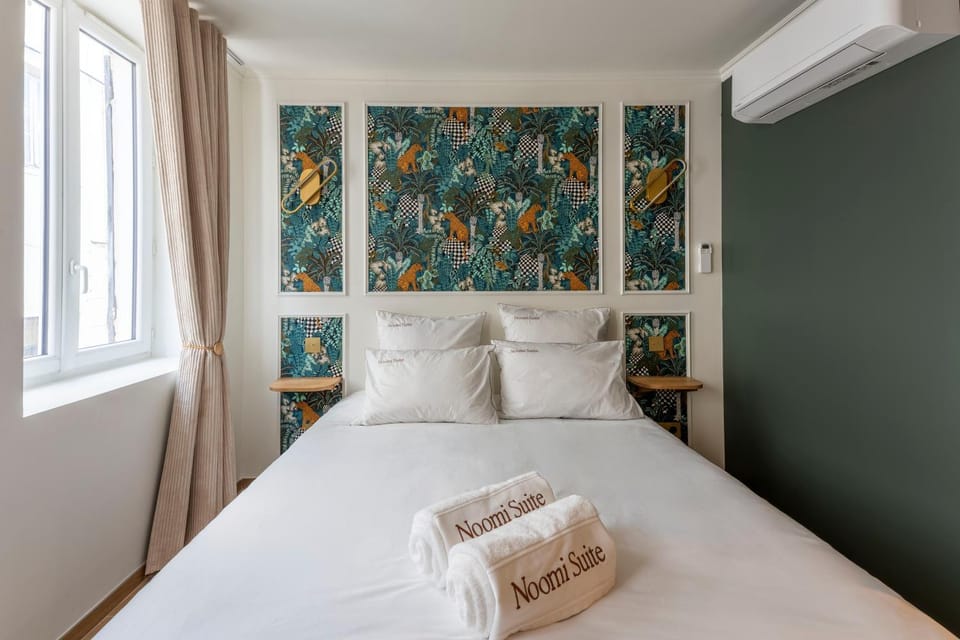 Bed, Bedroom, air conditioner