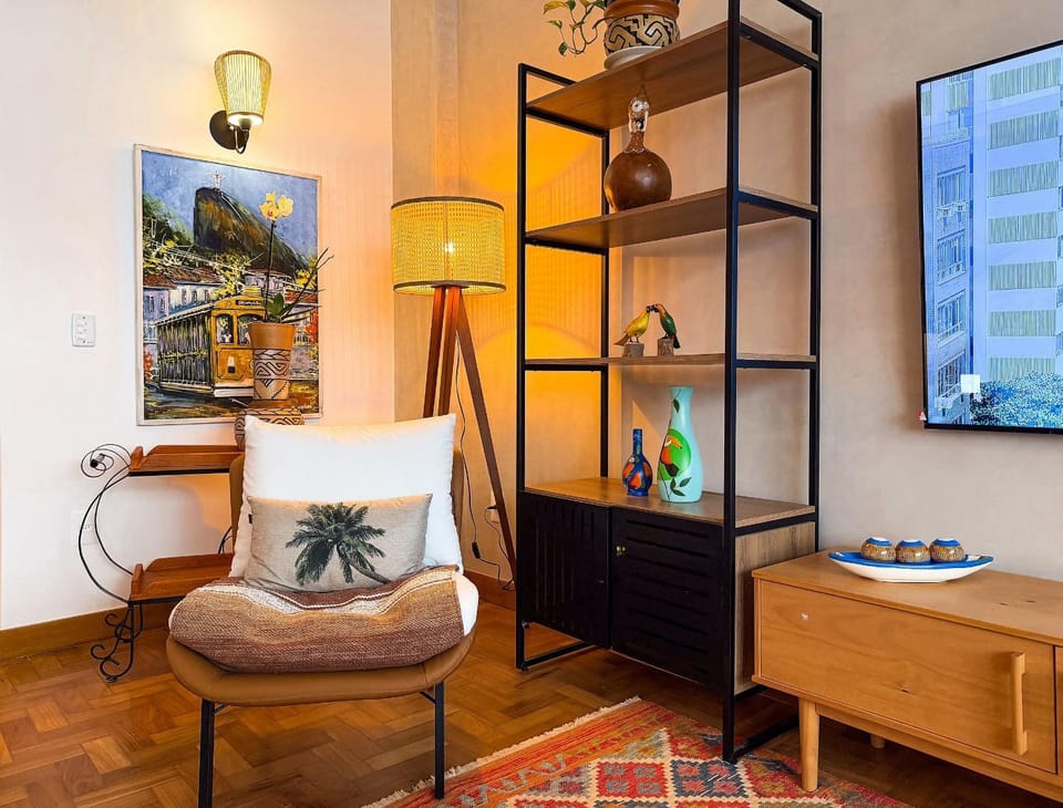 Communal lounge/ TV room, Living room, Dining area