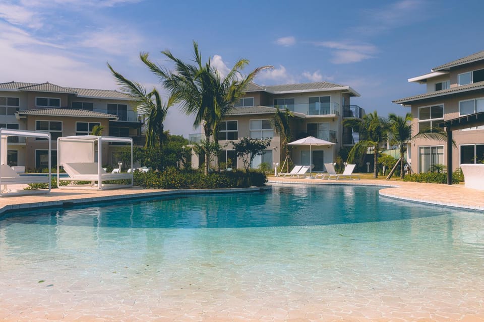 Property building, Swimming pool