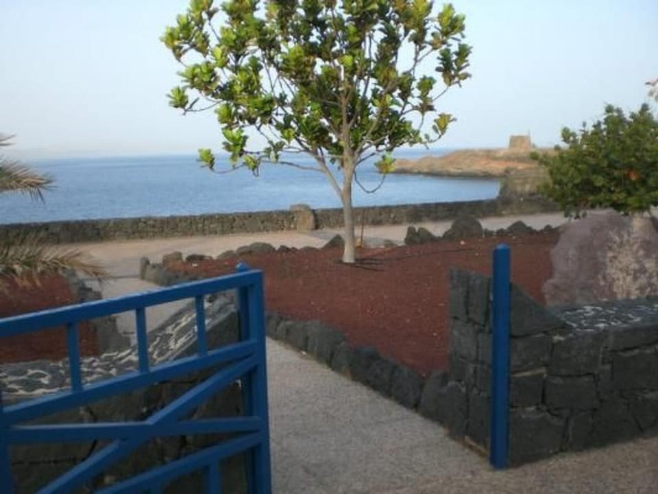 Apartment Schöne Wohnung in Playa Blanca mit Grill- Garten und Terrasse und Neben dem Str by Interhome Apartment in Playa Blanca