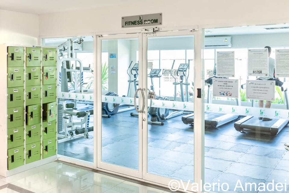 OMNIAPhuket - 2 Bedrooms Flat - Pool View - Gym Apartment in Patong