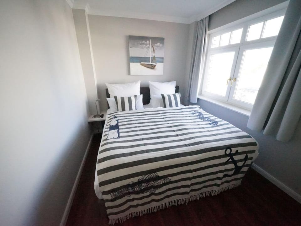 Apartment Schönes Appartement in Wenningstedt-Braderup - Sylt by Interhome Apartment in Wenningstedt-Braderup