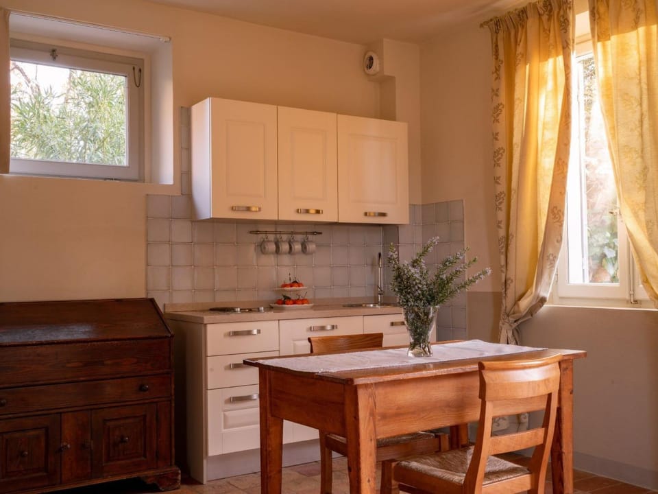 Apartment Studio-Apartment mit Sommerpool- Garten und Aussicht by Interhome Apartment in Pesaro