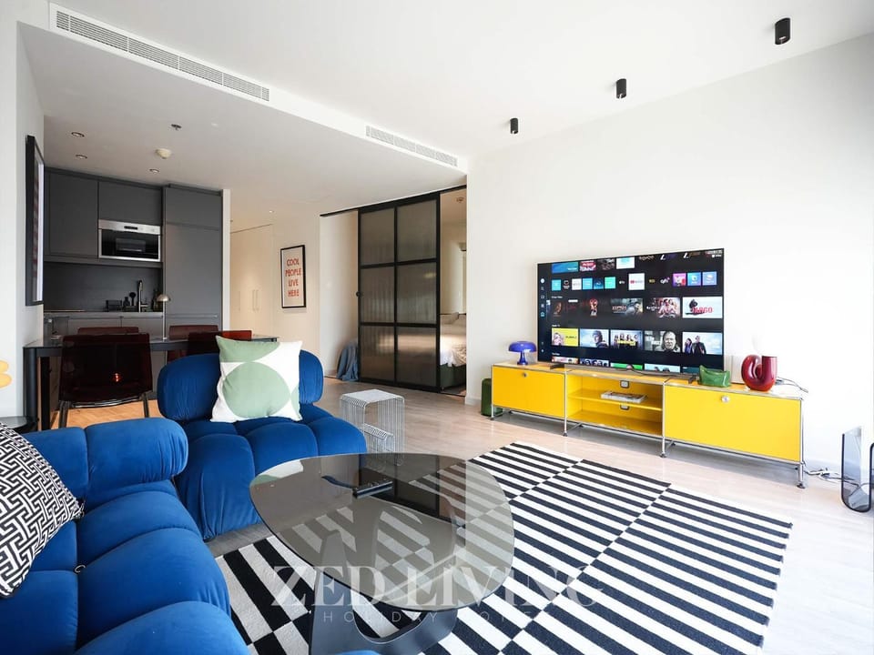 Communal lounge/ TV room, Living room