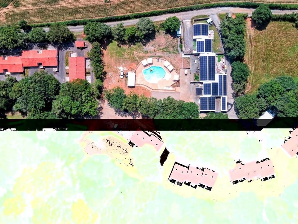 Holiday Home Hübsches Tiny Cottage mit Waldblick im Feriendorf by Interhome House in Pays de la Loire