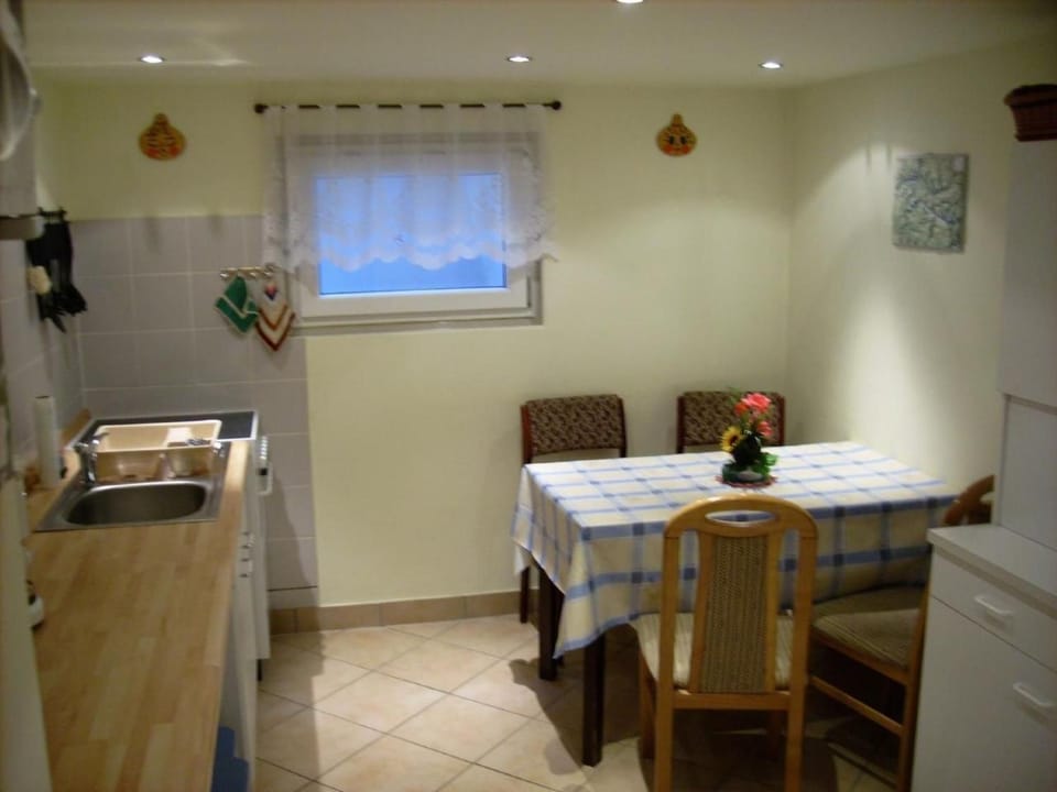 Apartment Ferienwohznung Huhle by Interhome Apartment in Freital