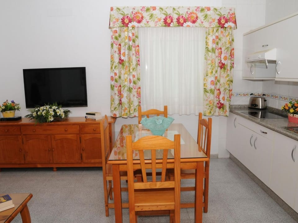Apartment Wohnung Double Classic mit Wi-Fi by Interhome Apartment in Vecindario
