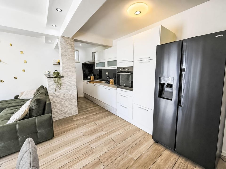 Apartment Fabo in Dalmatien by Interhome Apartment in Podstrana