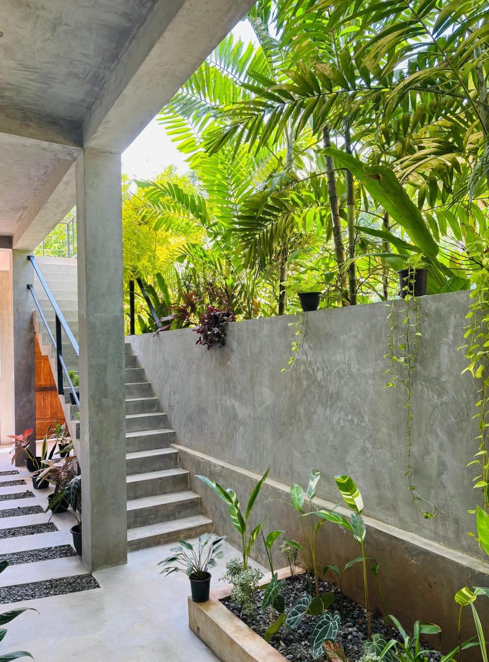 The Oasis Bed and Breakfast in Kamburugamuwa