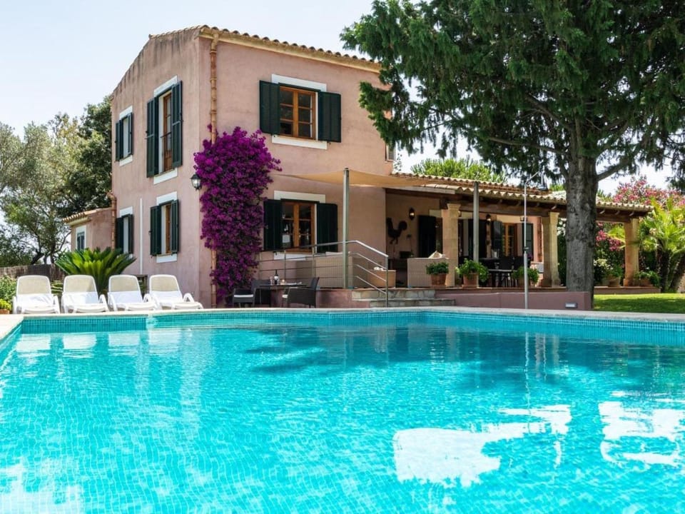 Holiday Home Haus Alzina- Alcúdia by Interhome House in Raiguer
