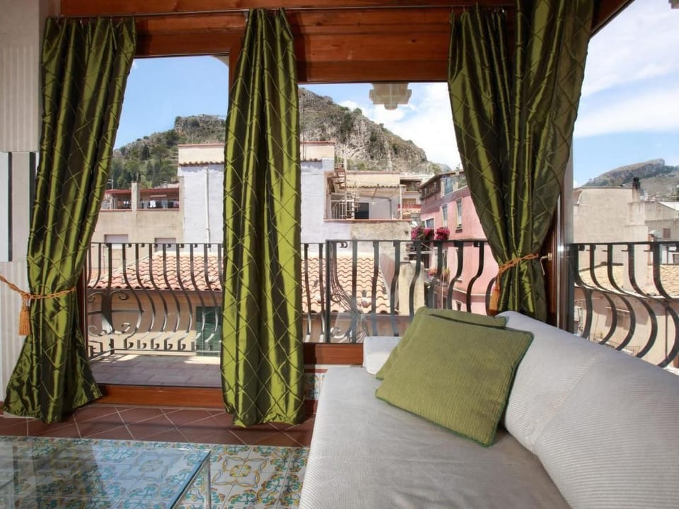 Holiday Home City center house by Interhome House in Taormina