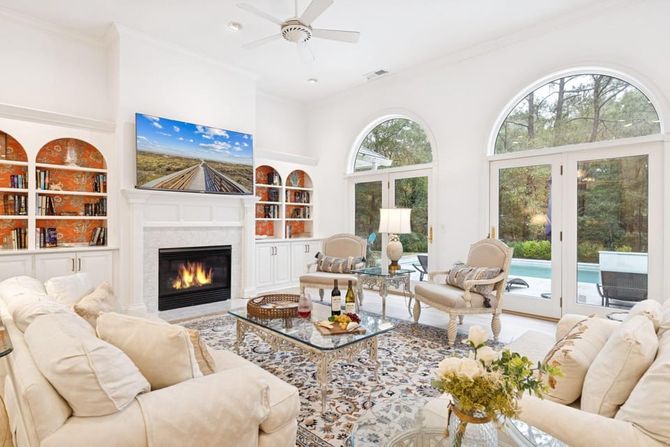 Living room, Seating area, Pool view, fireplace