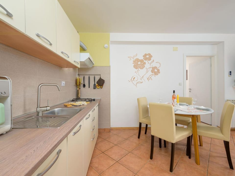 Apartment Ferienwohnungen Silvana by Interhome Apartment in Pula