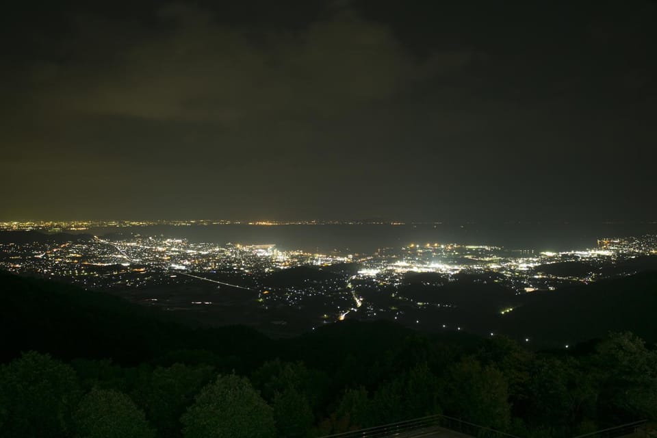 Night, Location