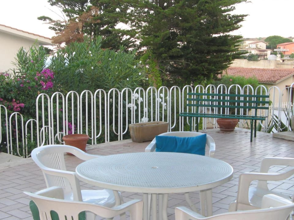 Holiday Home Villa Aliotis 200m vom Meer entfernt by Interhome House in Alcamo