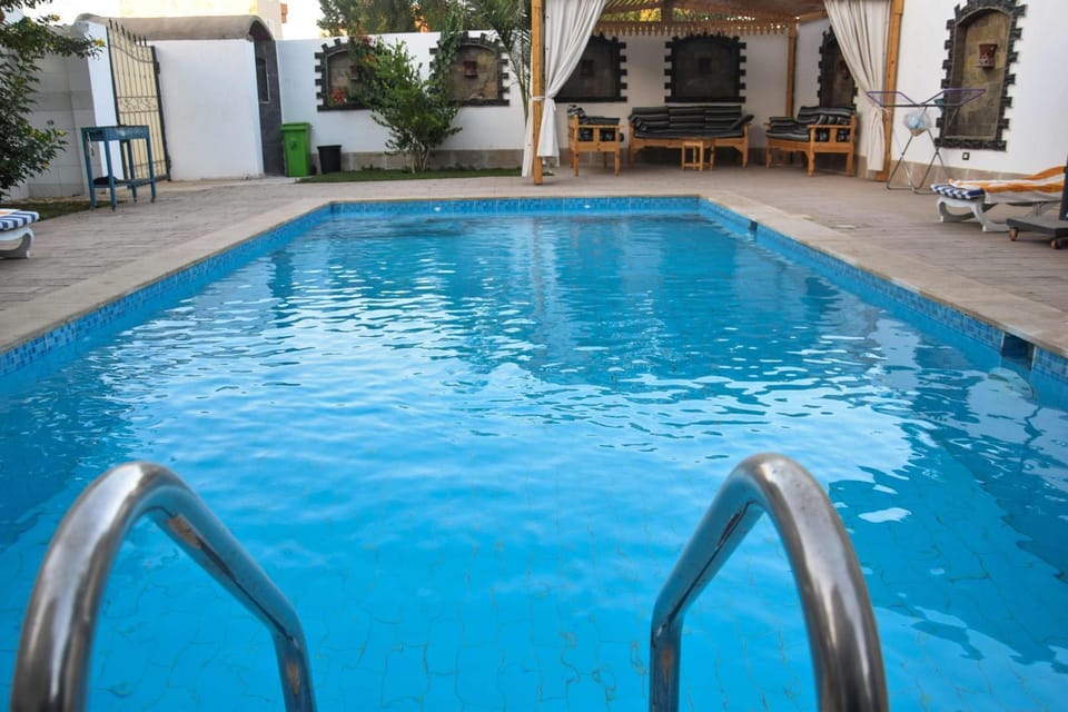 Day, Pool view, Swimming pool, sunbed