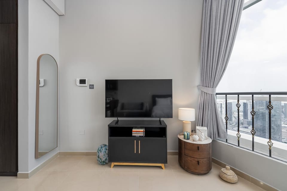 Communal lounge/ TV room, TV and multimedia, Evening entertainment