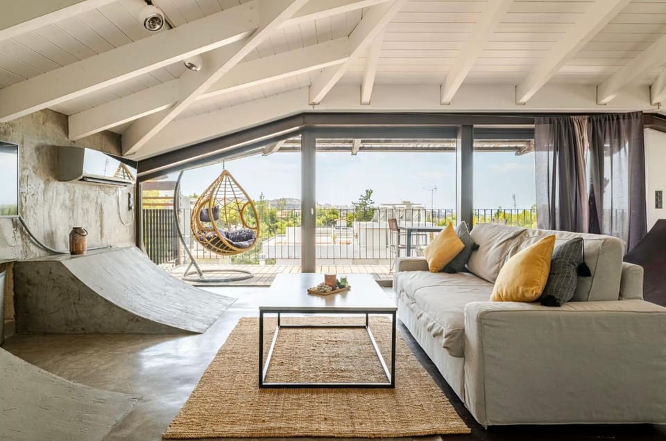 Unique Loft with amazing view TheRampHouse Athens Apartment in Athens