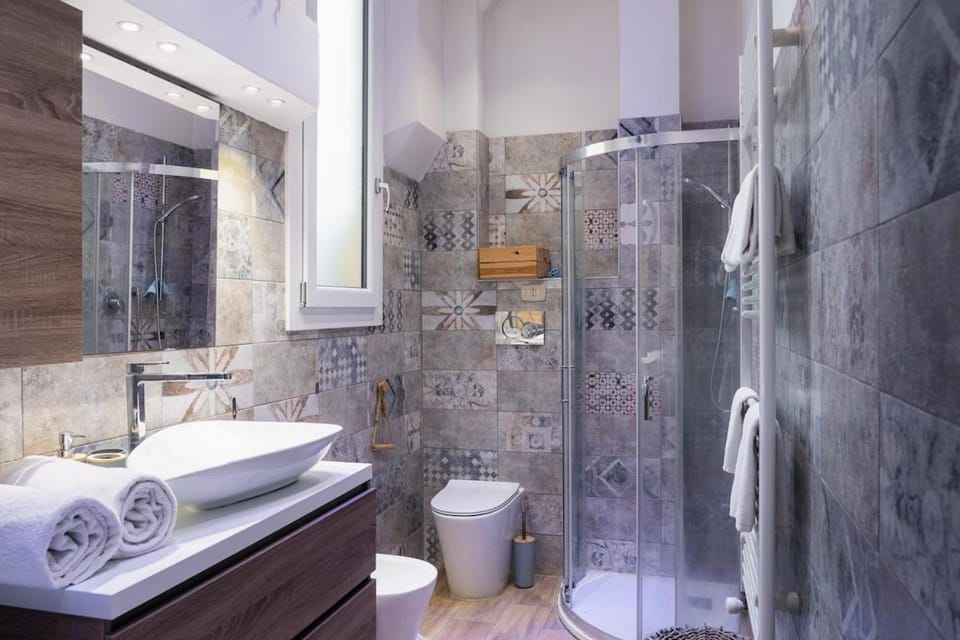 Emilia Suite Home Apartment in Modena