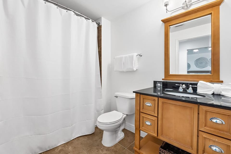 Sterling Breeze 307A by Emerald Coast Retreats Apartment in Panama City Beach