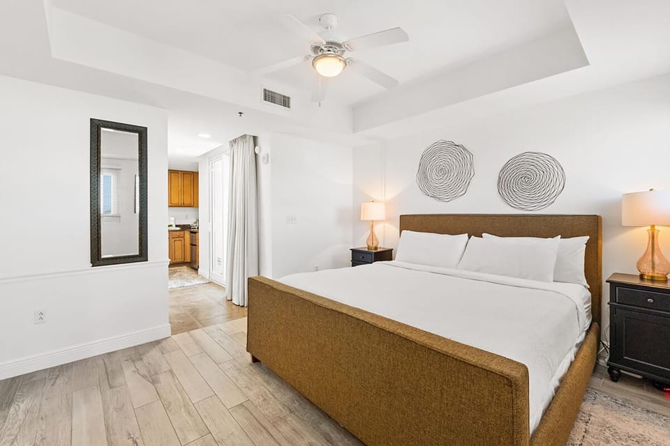 Sterling Breeze 307A by Emerald Coast Retreats Apartment in Panama City Beach