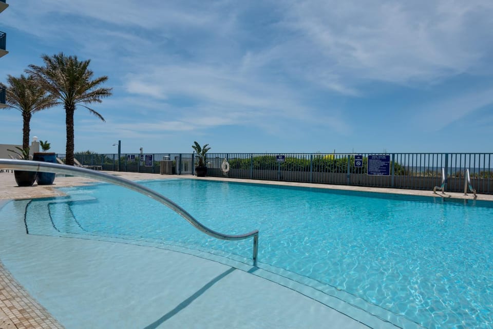 Sterling Breeze 307B by Emerald Coast Retreats Apartment in Panama City Beach