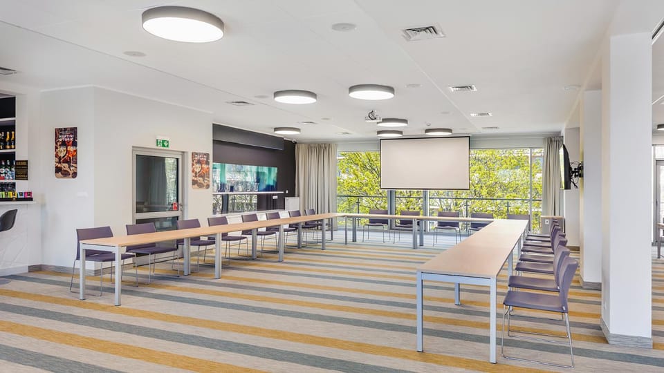 Business facilities, Meeting/conference room