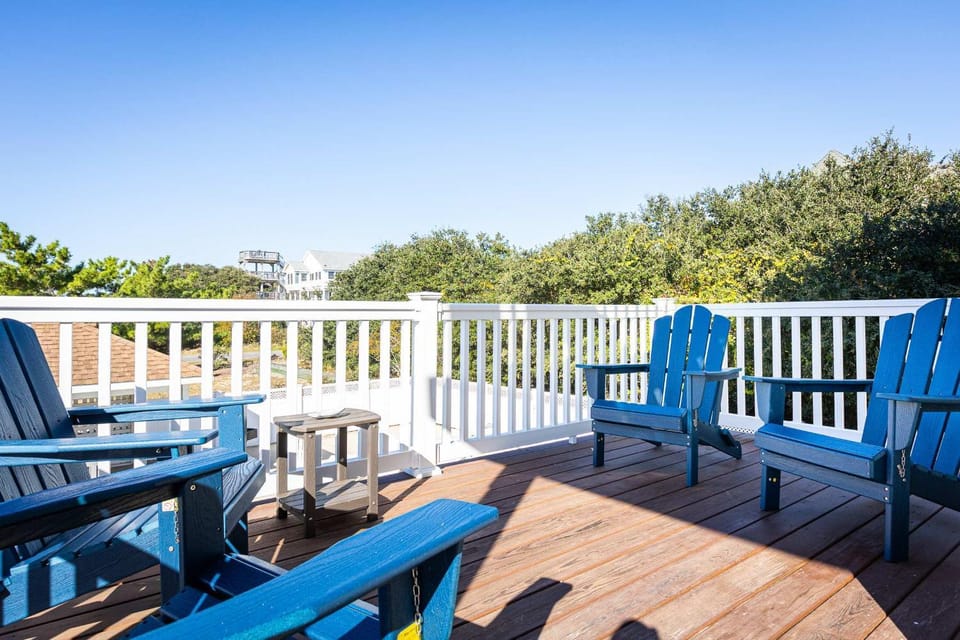 Corolla Getaway with Private Pool 5 mins to Beach House in Corolla