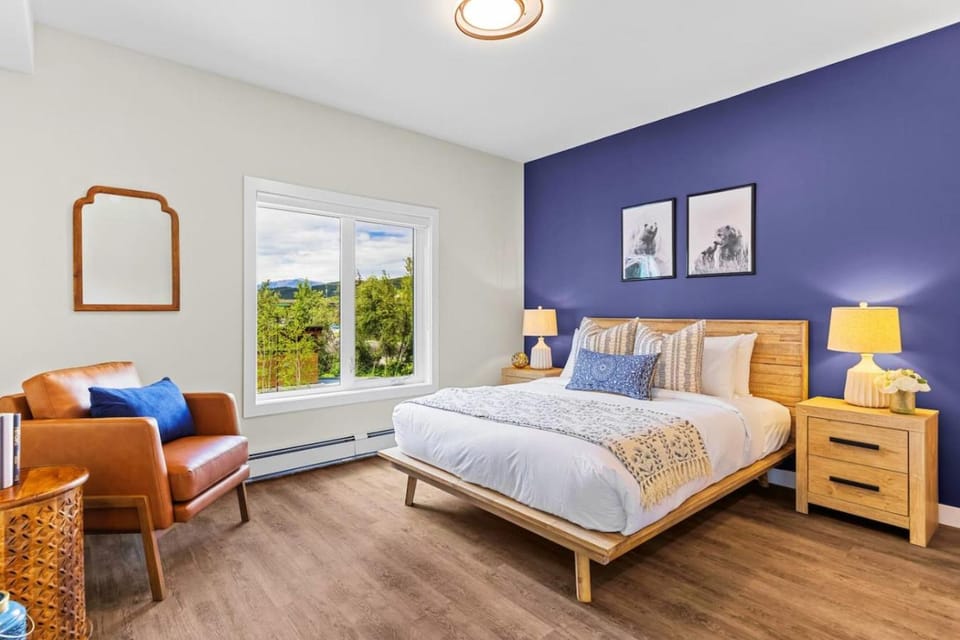 Bed, Photo of the whole room