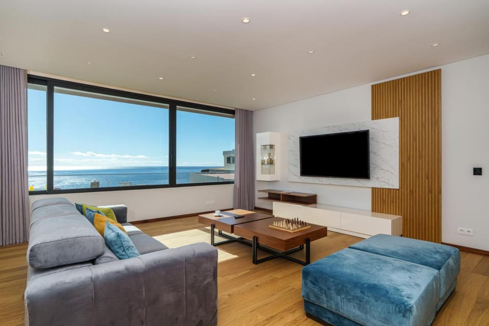 Ajuda Atlantic View Villa by Madeira Dream Stays Villa in Funchal
