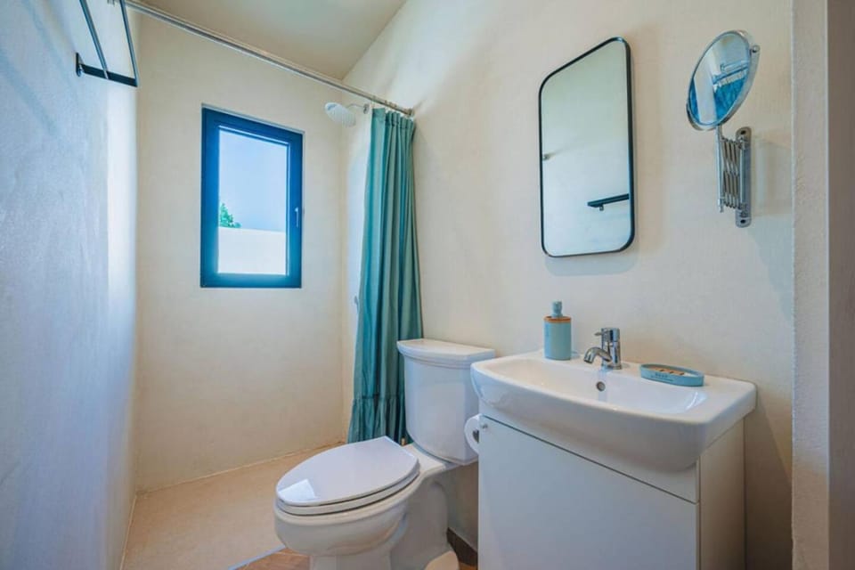 Luxury Plunge Pool - 6 min Walk to Palm Beach House in Noord