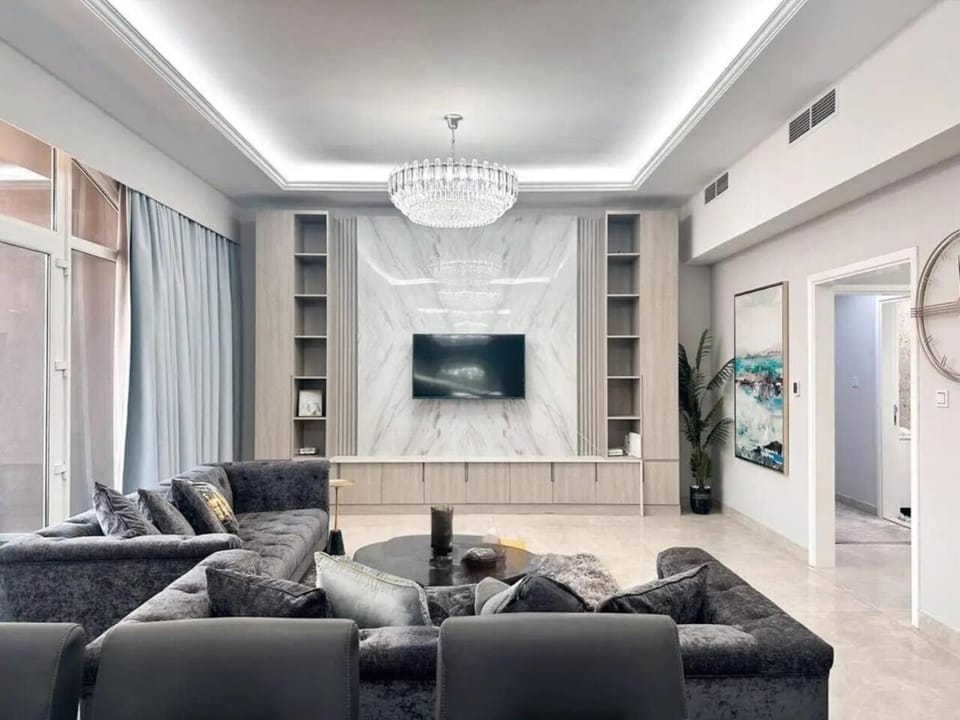 Entire House next to the Airport - Uptown Mirdiff Apartment in Al Sharjah