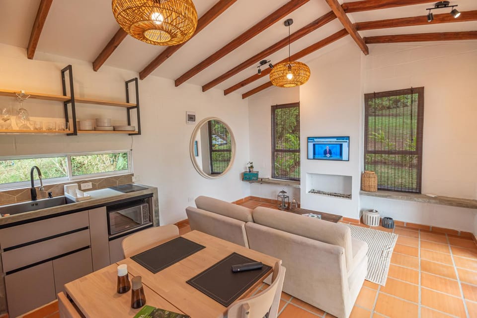 Communal lounge/ TV room, Dining area