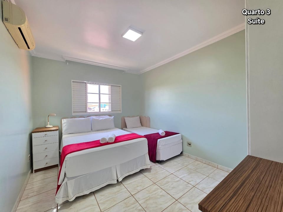 Duplex em Condomínio a 7 min do Paraguai 2 suítes Apartment in Foz do Iguaçu