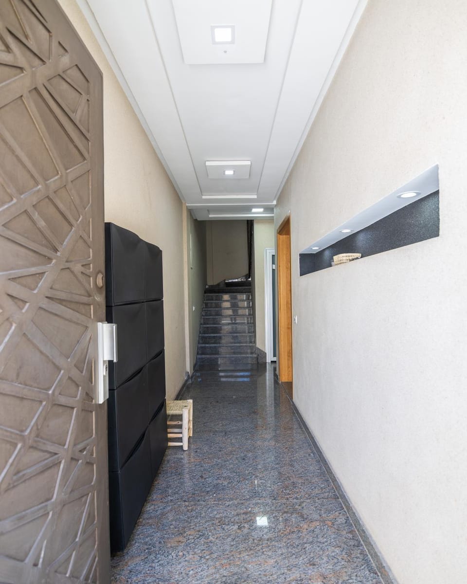 Lobby or reception, storage