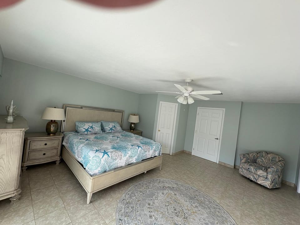 Marina Cove Villa waterfront near beach House in Clearwater Beach