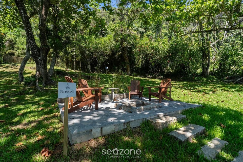 Beachfront condominium in Morro das Pedras - FTSs House in Florianopolis