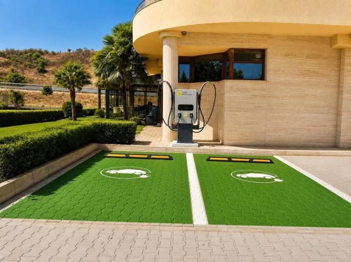 Struma Mega Hub Motel in Blagoevgrad Province