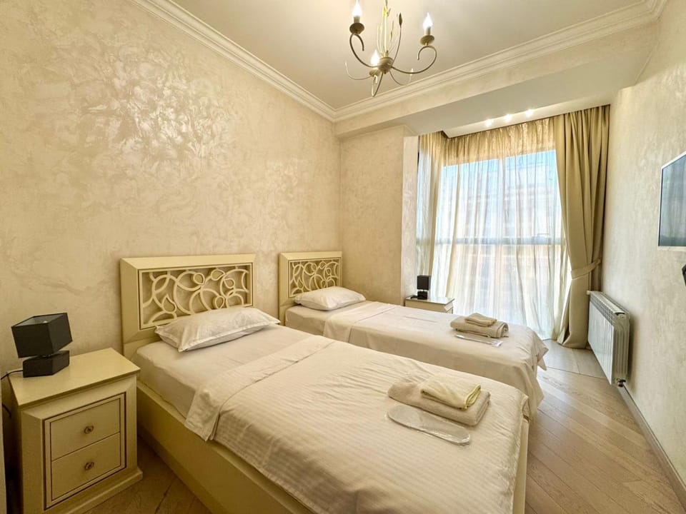 Cozy apartment with 3 bedrooms on Buzand 17 Apartment in Yerevan