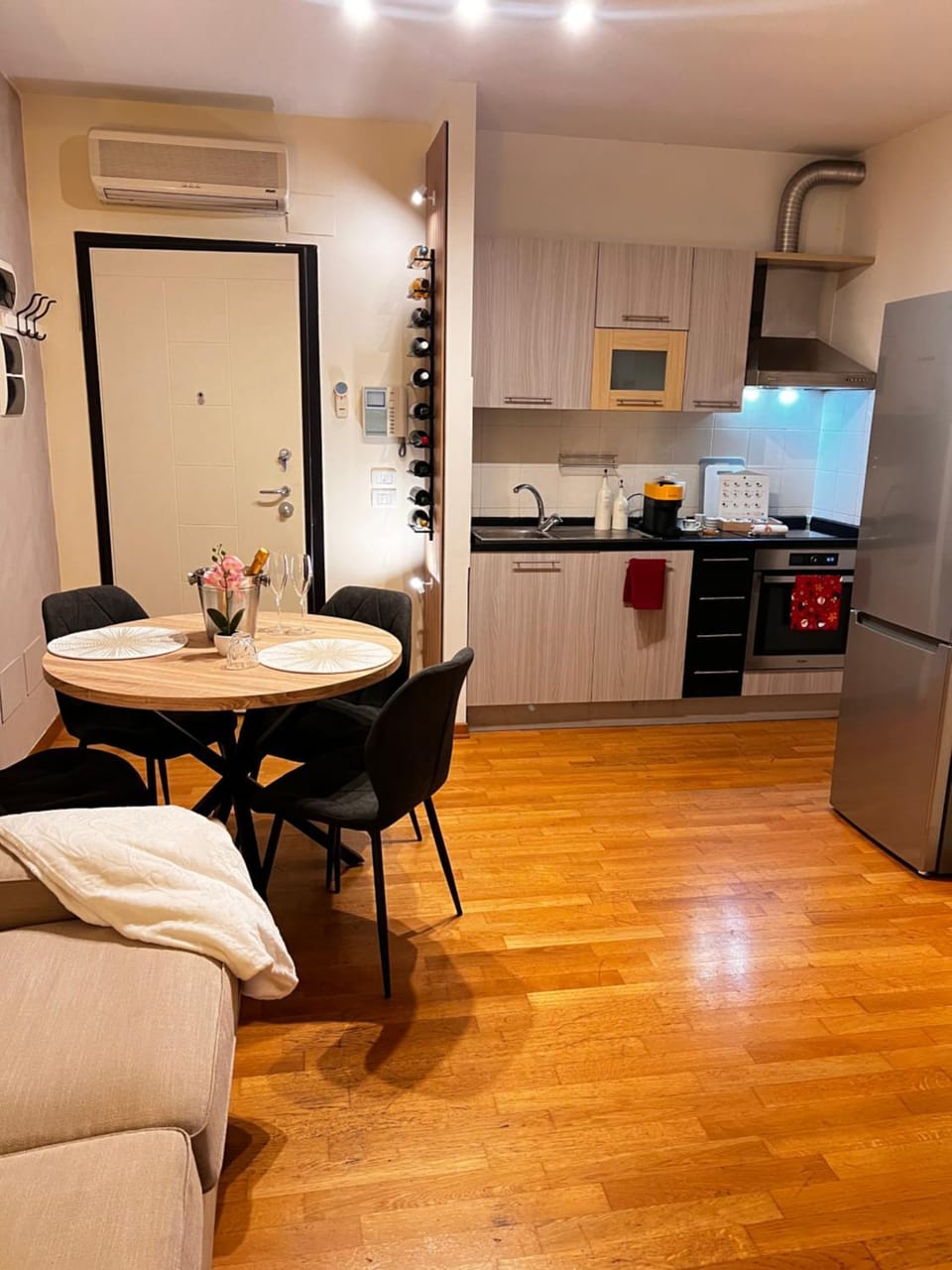 La Sosta del Sommelier Romantic & Wine Apartment in Florence