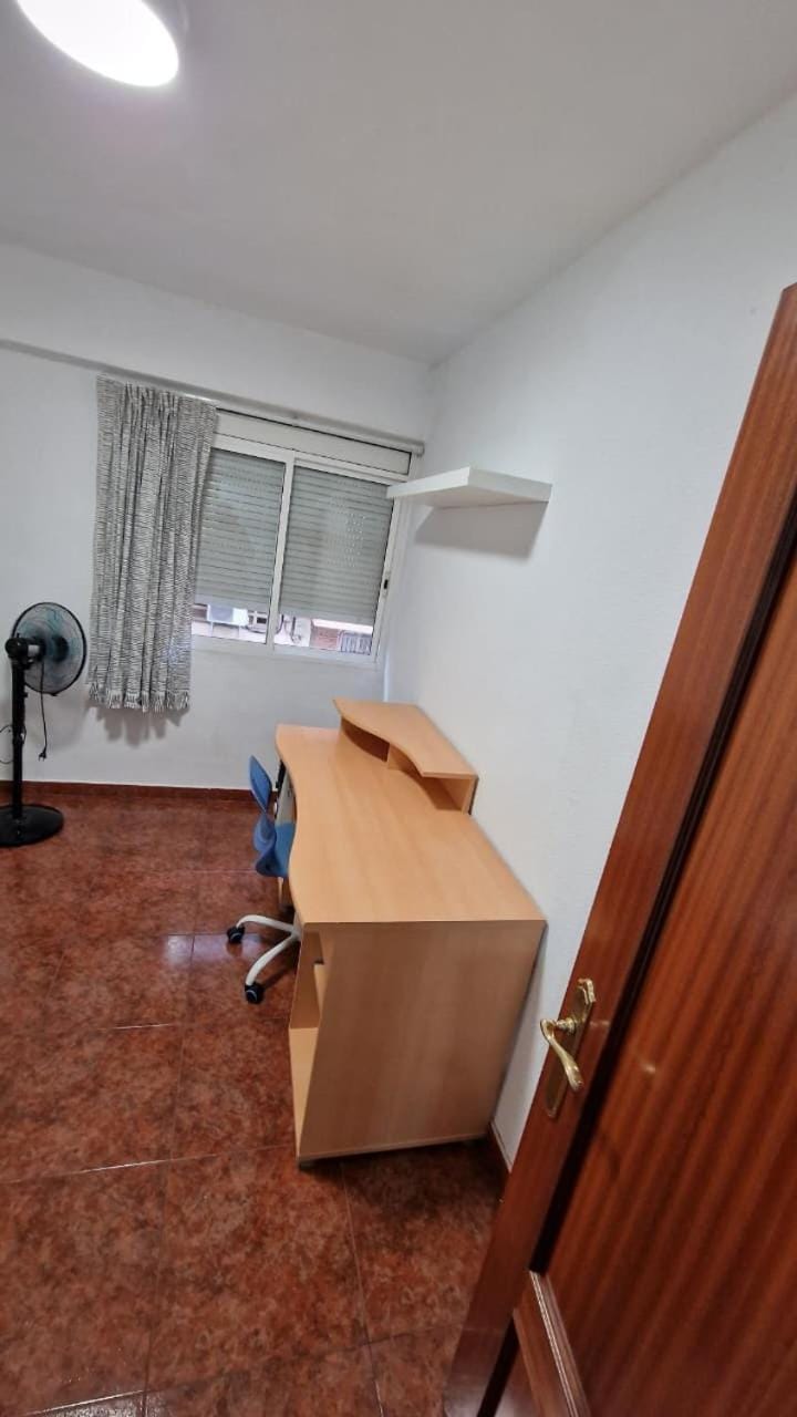 Abdul's Place Bed and Breakfast in Zaragoza